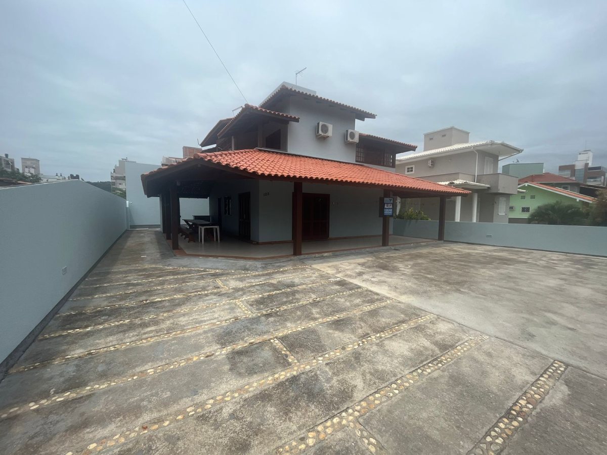 Casa Residencial Rua Aroeira Praia Grande Governador Celso Ramos Santa Catarina