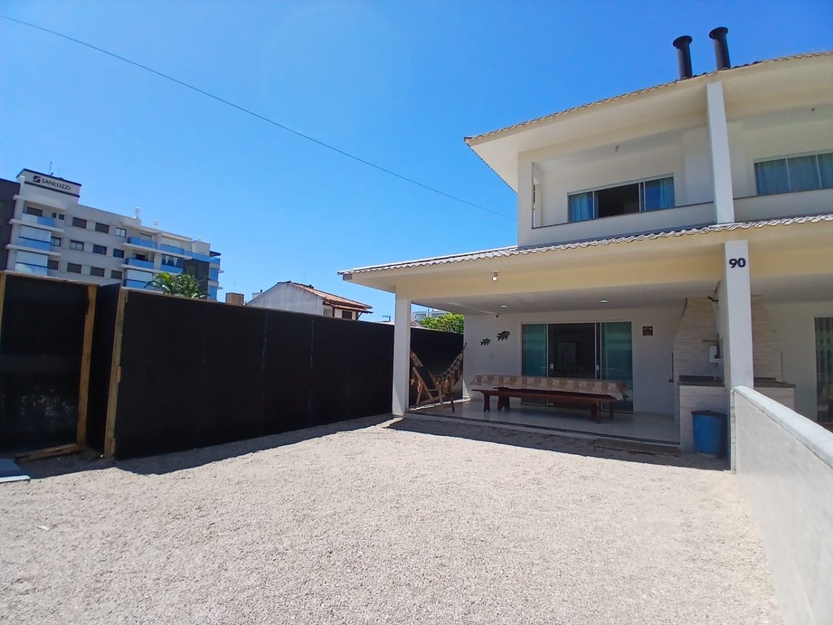 Casa Residencial R. TARUMÃ, Praia Grande Governador Celso Ramos Santa-Catarina